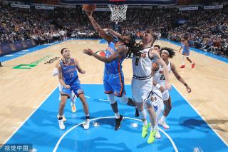 仅打乱了球 仅打乱了球